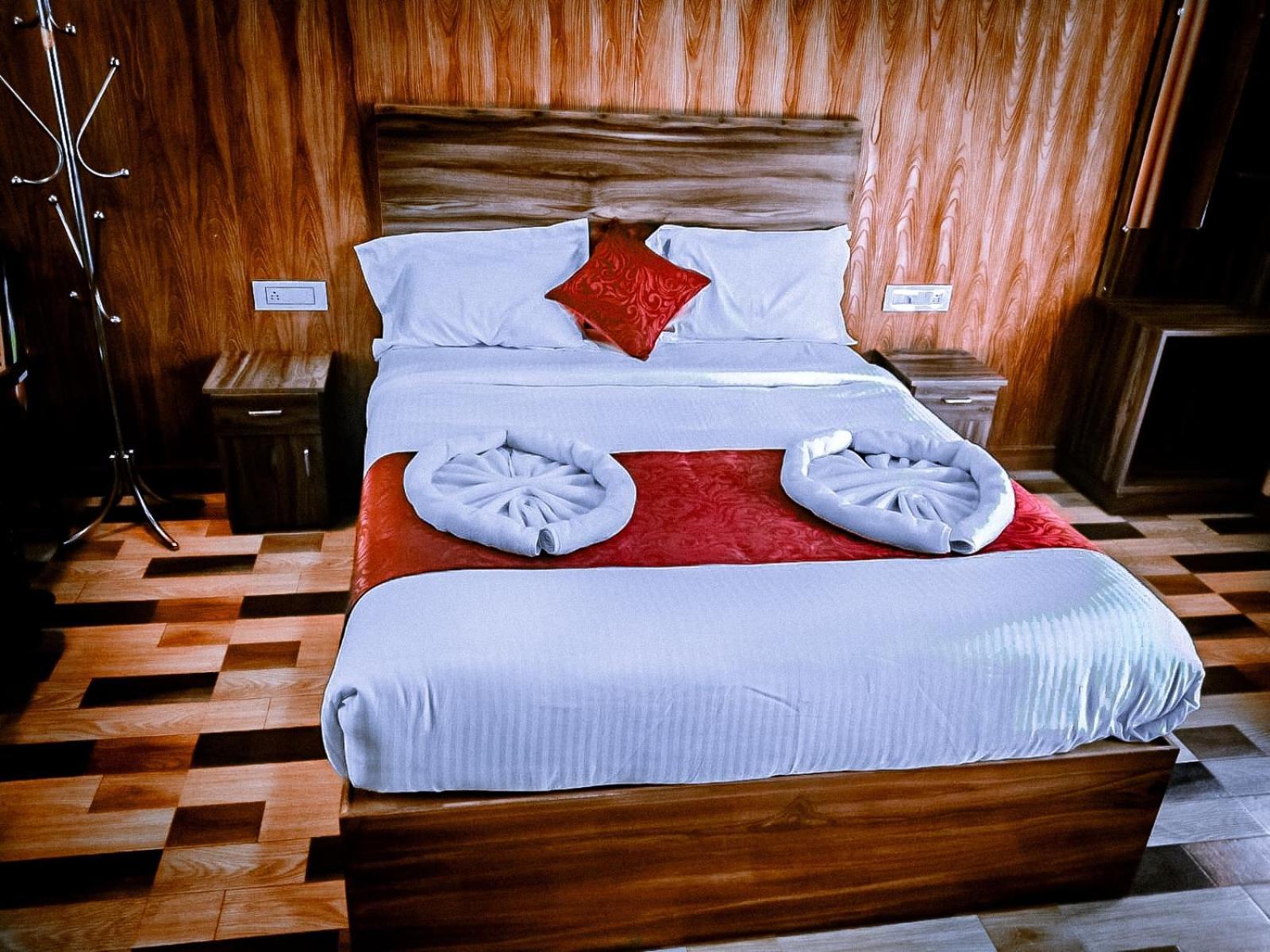 Don'S River Valley Jungle Resort Maraiyur Bagian luar foto